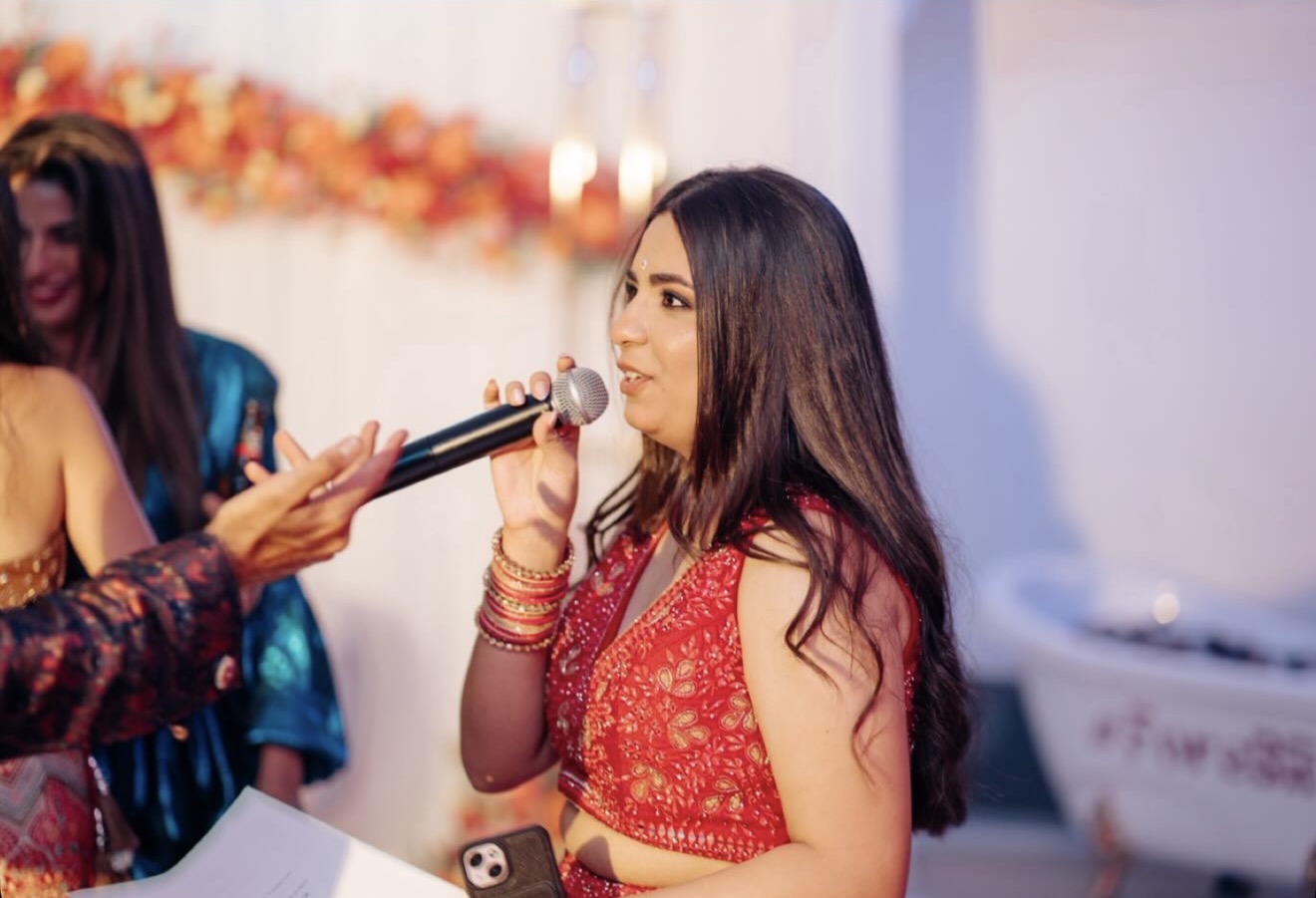 MC Devi hosting